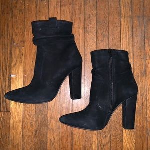 STEVE MADDEN 3.5” heel booties